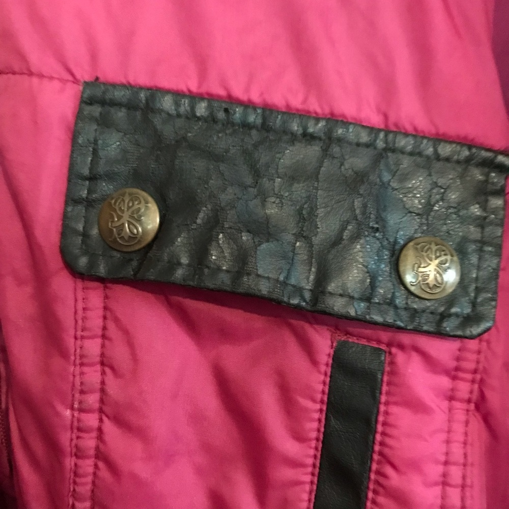 SouthPole fuchsia puffer coat. Size S - Picture 3 of 6